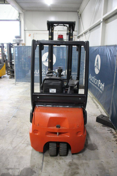 Linde E16C-02 - Electric forklift: picture 4 Linde E16C-02 - Electric forklift: picture 4