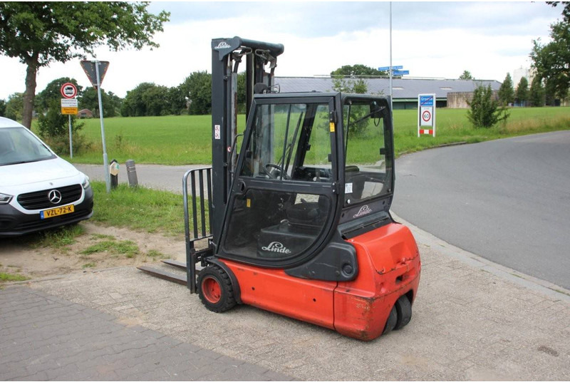 Linde E18C-02 - Electric forklift: picture 3 Linde E18C-02 - Electric forklift: picture 3