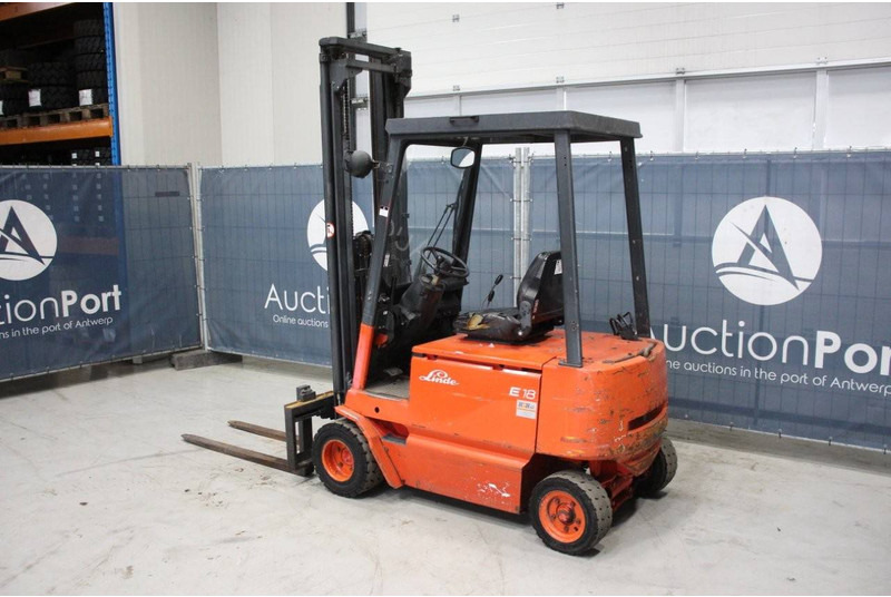Linde E18P - Electric forklift: picture 3 Linde E18P - Electric forklift: picture 3