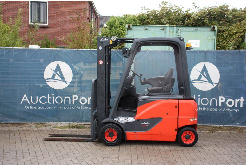 Linde E20PH-02 - Electric forklift: picture 2 Linde E20PH-02 - Electric forklift: picture 2