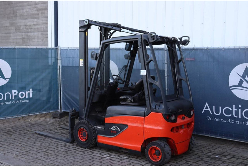 Linde E25-01 - Electric forklift: picture 3 Linde E25-01 - Electric forklift: picture 3