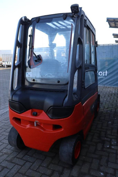 Linde E25L-01 - Electric forklift: picture 5 Linde E25L-01 - Electric forklift: picture 5