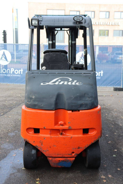 Linde E30/03/600 - Electric forklift: picture 5 Linde E30/03/600 - Electric forklift: picture 5