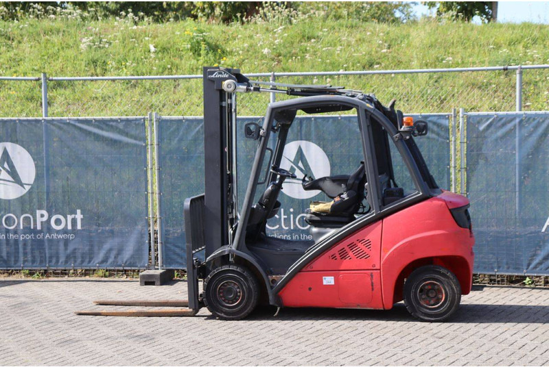 Linde H25D-02 - Diesel forklift: picture 3 Linde H25D-02 - Diesel forklift: picture 3