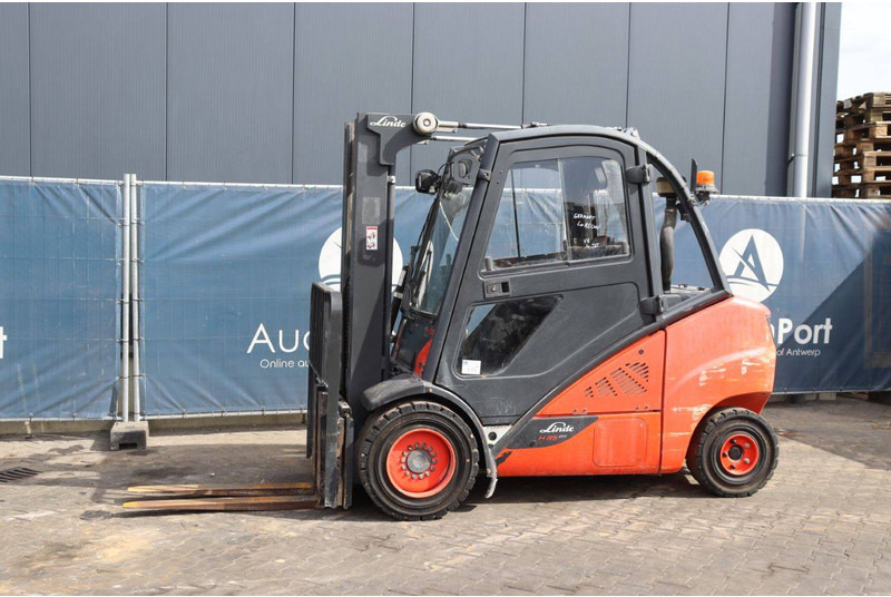 Linde H35D - Diesel forklift: picture 1 Linde H35D - Diesel forklift: picture 1