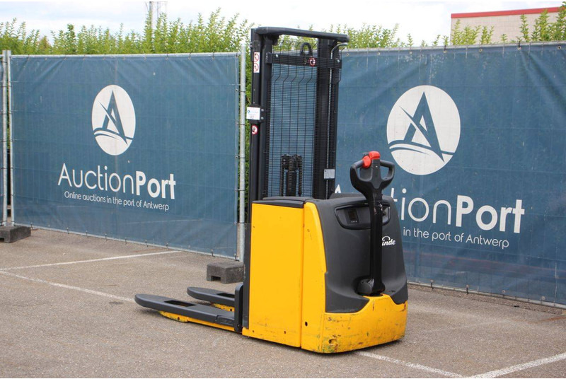 Linde L14 - Stacker: picture 3 Linde L14 - Stacker: picture 3
