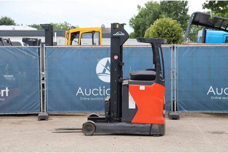Linde R16-01 - Reach truck: picture 2 Linde R16-01 - Reach truck: picture 2