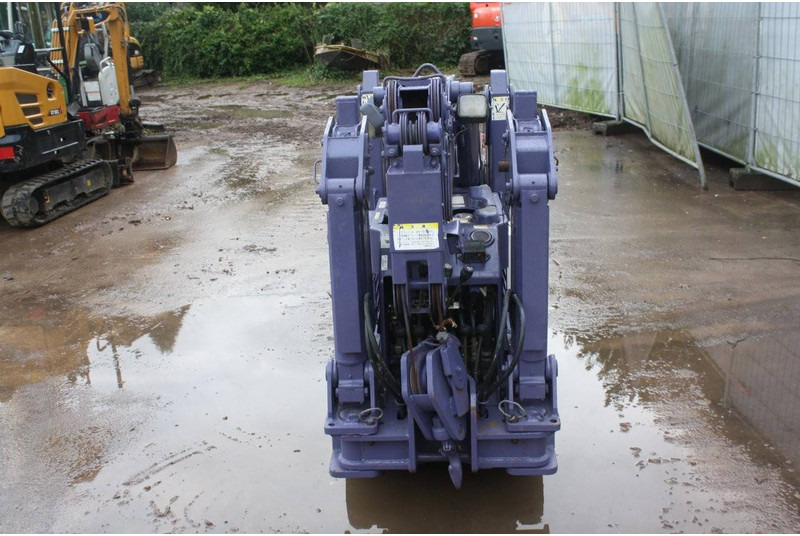 Maeda MC-205 - Crawler crane: picture 3 Maeda MC-205 - Crawler crane: picture 3