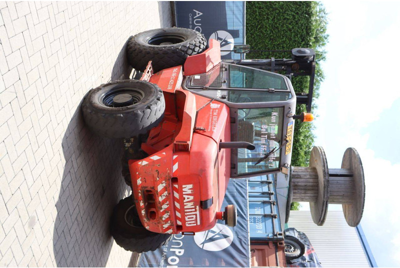 Manitou M30-4 - Rough terrain forklift: picture 4 Manitou M30-4 - Rough terrain forklift: picture 4