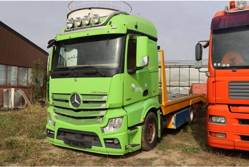 Mercedes-Benz Actros 2551 - Dropside/ Flatbed truck: picture 1 Mercedes-Benz Actros 2551 - Dropside/ Flatbed truck: picture 1