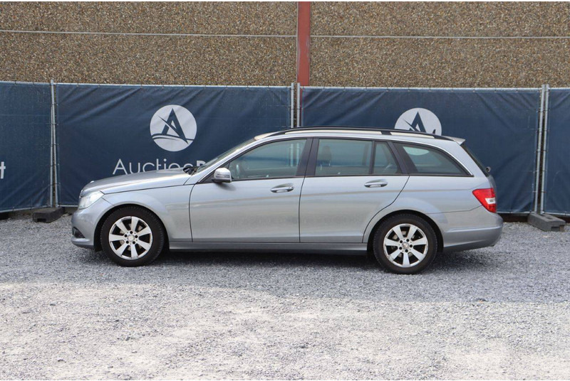 Mercedes-Benz C-Klasse 180 CDI - Sedan: picture 2 Mercedes-Benz C-Klasse 180 CDI - Sedan: picture 2