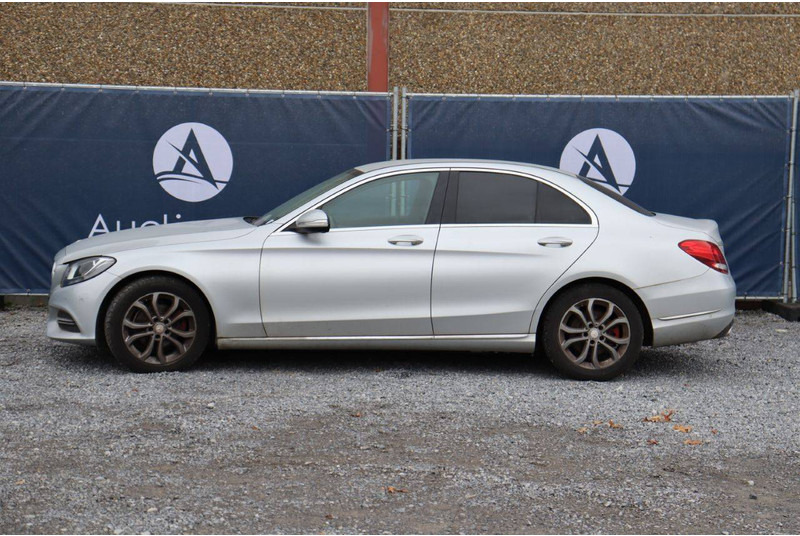 Mercedes-Benz C-Klasse 200 - Sedan: picture 2 Mercedes-Benz C-Klasse 200 - Sedan: picture 2