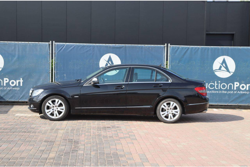 Mercedes-Benz C-Klasse 220 CDI - Sedan: picture 2 Mercedes-Benz C-Klasse 220 CDI - Sedan: picture 2