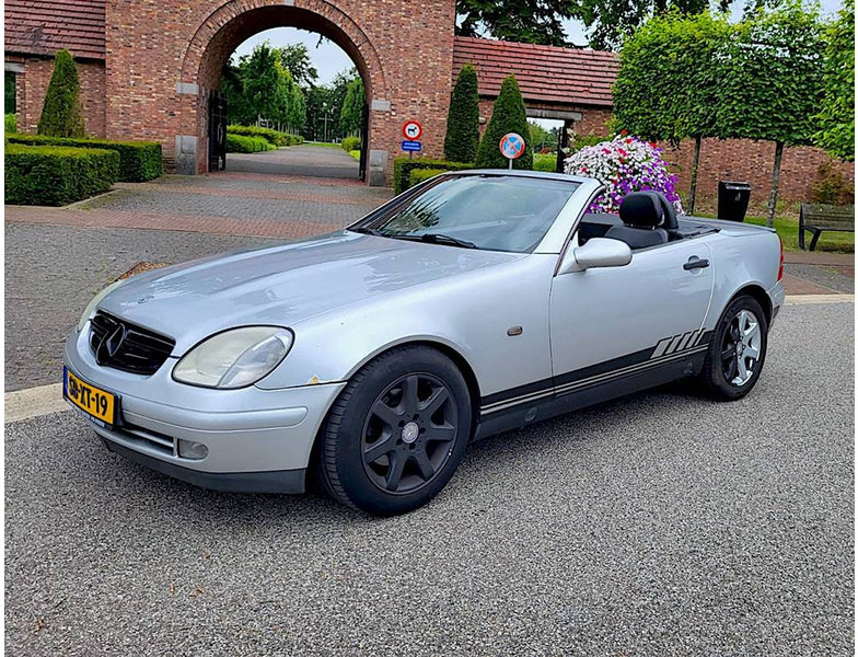 Mercedes-Benz SLK SLK200 Automatic - Sedan: picture 1 Mercedes-Benz SLK SLK200 Automatic - Sedan: picture 1