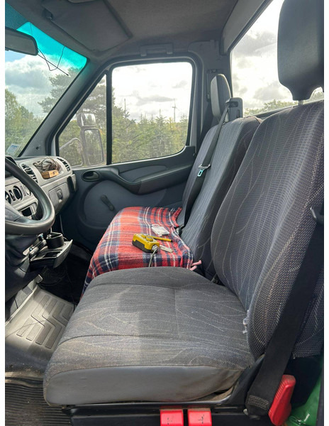 Mercedes-Benz Sprinter (I - update) CDI - Tipper van: picture 5 Mercedes-Benz Sprinter (I - update) CDI - Tipper van: picture 5