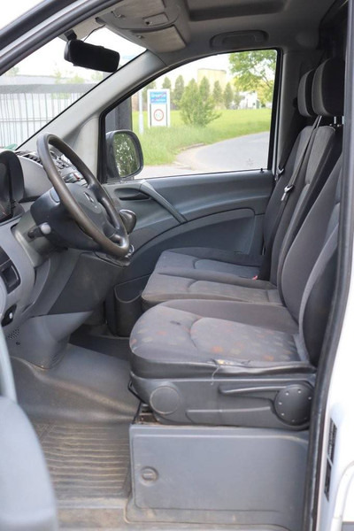 Panel van Mercedes-Benz Vito CDI 109: picture 15
