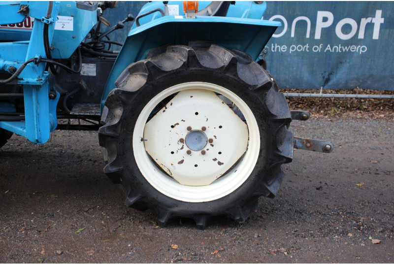 Farm tractor Mitsubishi D2050FD: picture 12