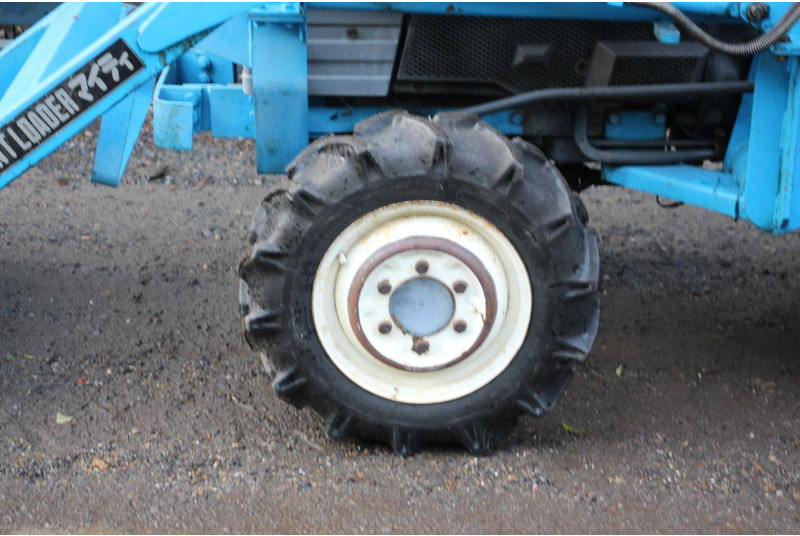 Farm tractor Mitsubishi D2050FD: picture 11