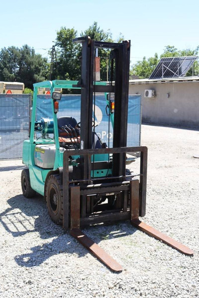 LPG forklift Mitsubishi FG 30 T: picture 7