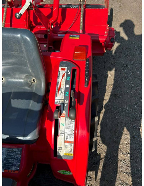 Farm tractor Mitsubishi MMT15: picture 17