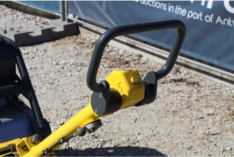 Vibratory plate Neuson DPU6555: picture 17