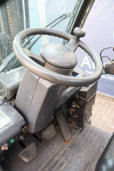 Electric forklift Nissan 30: picture 18