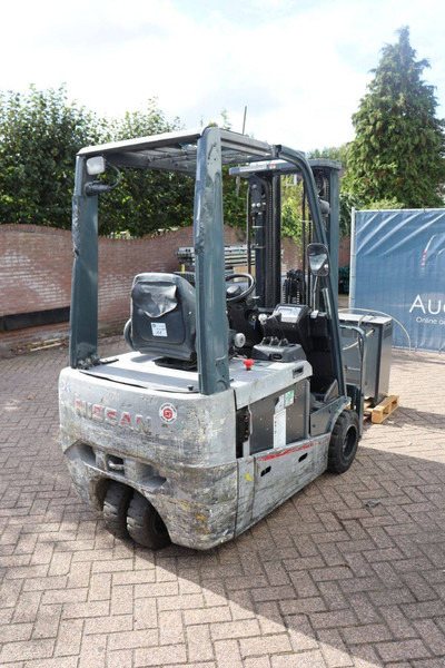 Electric forklift Nissan G1N1L18Q: picture 6