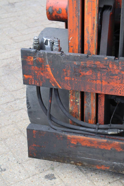 LPG forklift Nissan KCUGH02F350: picture 13 LPG forklift Nissan KCUGH02F350: picture 13