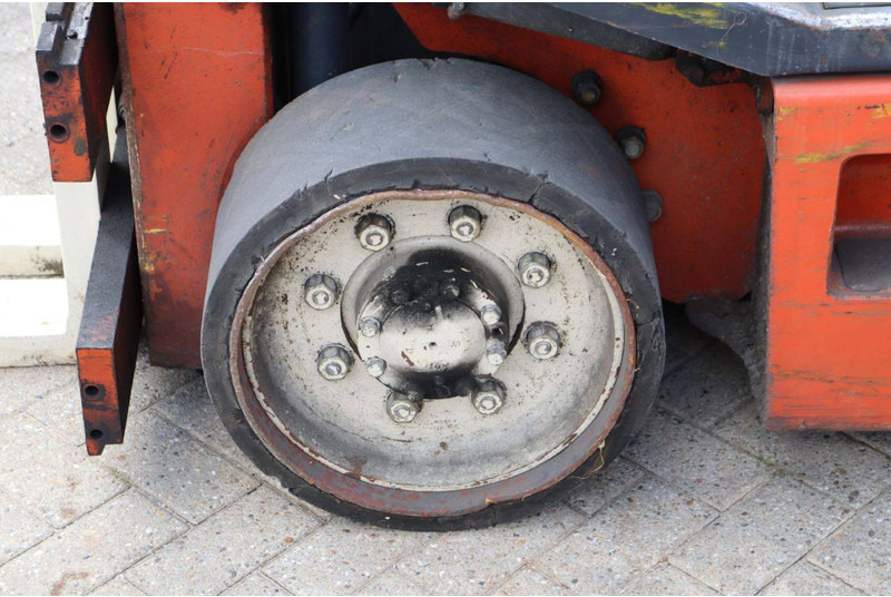 LPG forklift Nissan KCUGH02F350: picture 15 LPG forklift Nissan KCUGH02F350: picture 15