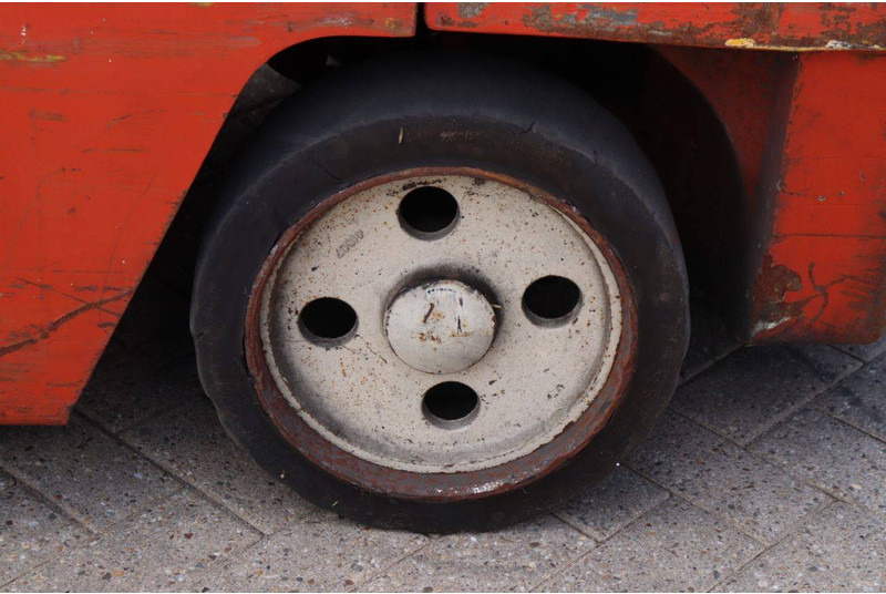 LPG forklift Nissan KCUGH02F350: picture 18 LPG forklift Nissan KCUGH02F350: picture 18