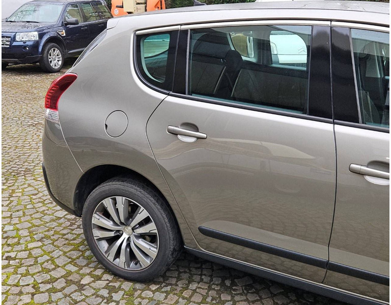 Peugeot 3008 (I - update) 1.6 VTi - Sedan: picture 2 Peugeot 3008 (I - update) 1.6 VTi - Sedan: picture 2