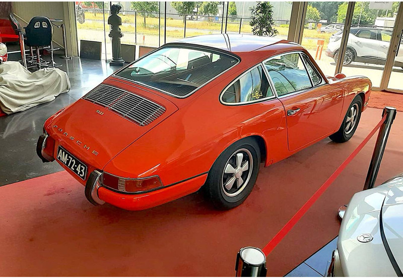 Porsche 911 T - Sedan: picture 3 Porsche 911 T - Sedan: picture 3