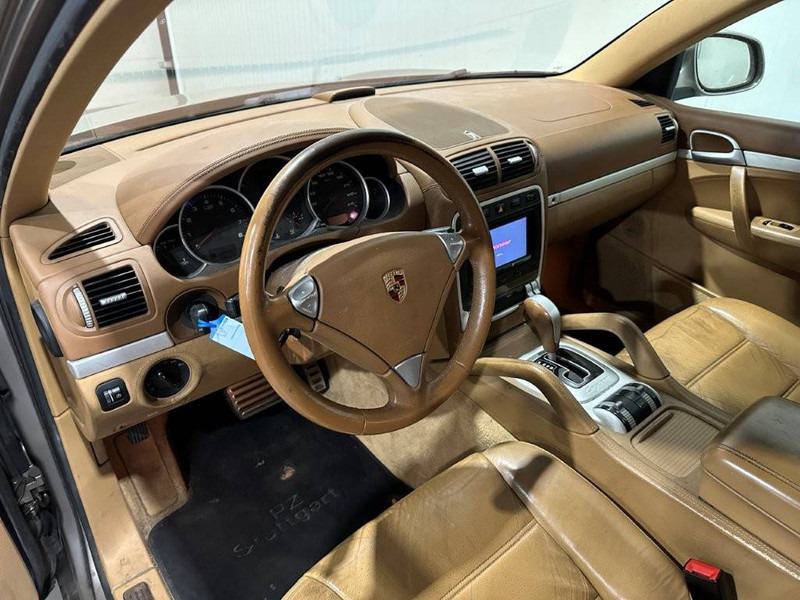 Porsche Cayenne S - SUV: picture 5 Porsche Cayenne S - SUV: picture 5