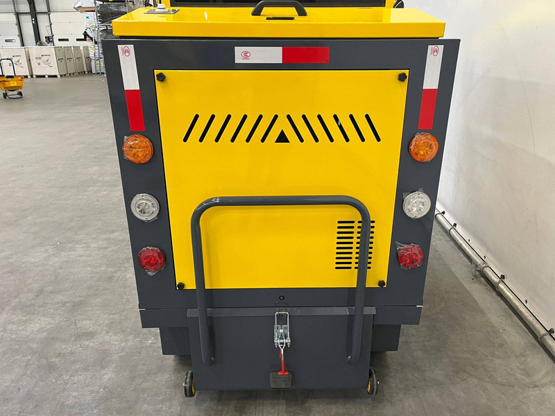 Road sweeper RTE ST150: picture 15