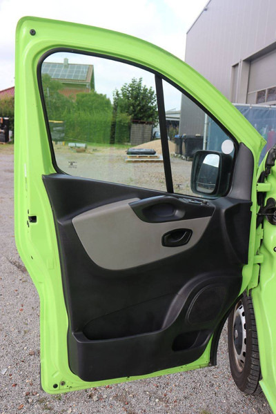Panel van Renault Trafic: picture 20