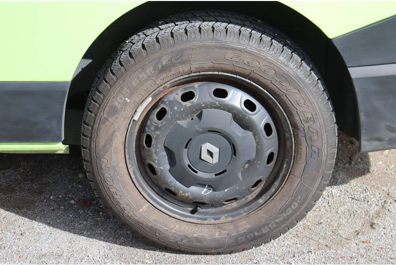 Panel van Renault Trafic: picture 14