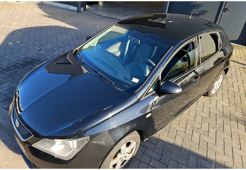 SEAT Ibiza 1.6 TDI - Sedan: picture 5 SEAT Ibiza 1.6 TDI - Sedan: picture 5