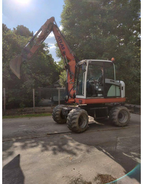 Schaeff 23 M/705M - Wheel excavator: picture 1 Schaeff 23 M/705M - Wheel excavator: picture 1
