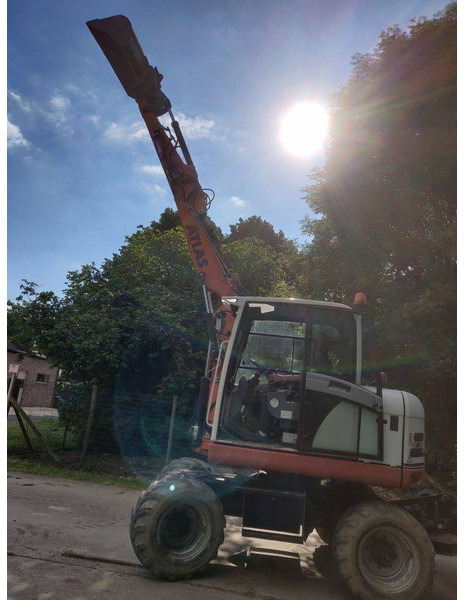 Schaeff 23 M/705M - Wheel excavator: picture 3 Schaeff 23 M/705M - Wheel excavator: picture 3