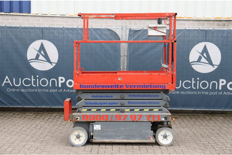 Skyjack SJ III-3219 - Scissor lift: picture 2 Skyjack SJ III-3219 - Scissor lift: picture 2