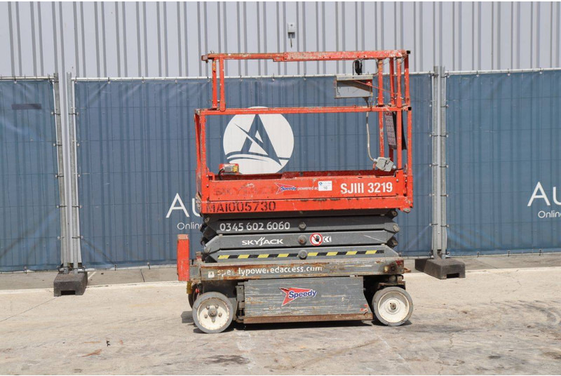 Skyjack SJ III - 3219 - Scissor lift: picture 1 Skyjack SJ III - 3219 - Scissor lift: picture 1