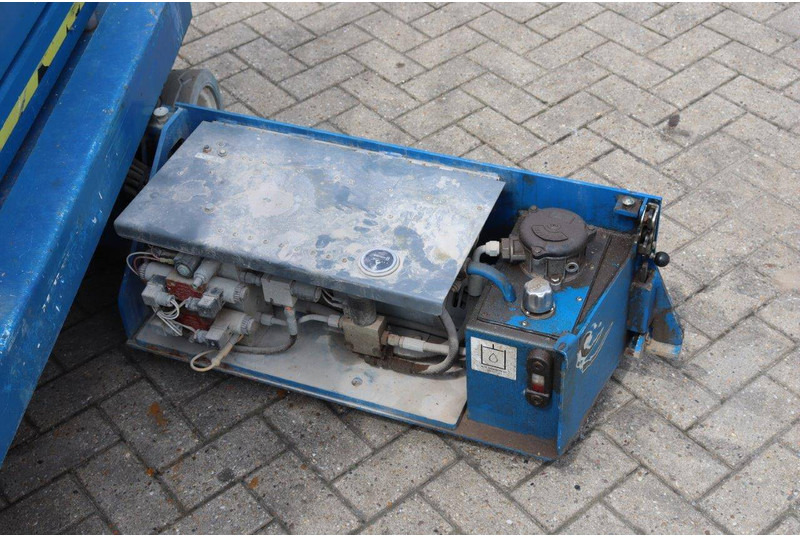 Scissor lift Skyjack SJIII-3219: picture 15