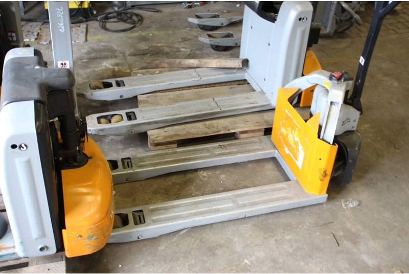 Still ECH 15 - Pallet truck: picture 5 Still ECH 15 - Pallet truck: picture 5