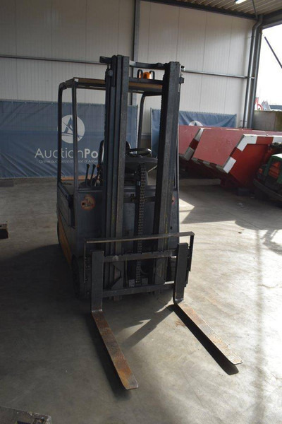 Electric forklift Still R20-16: picture 6