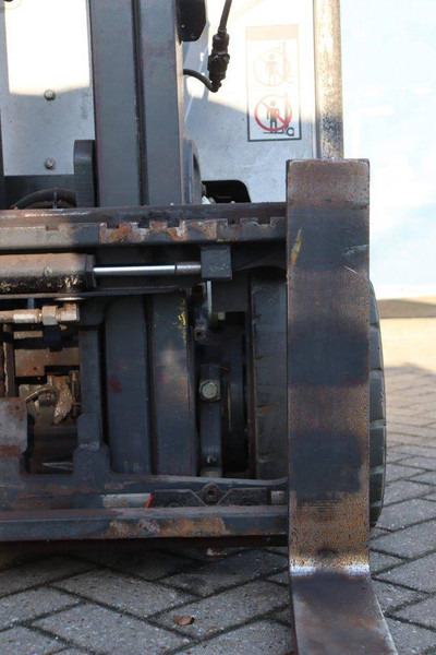 Electric forklift Still RX20-16: picture 12