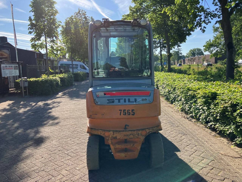 Still RX60-40 - Electric forklift: picture 4 Still RX60-40 - Electric forklift: picture 4