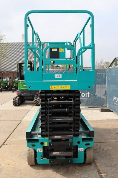 Sunward SWSL1412DC - Scissor lift: picture 4 Sunward SWSL1412DC - Scissor lift: picture 4