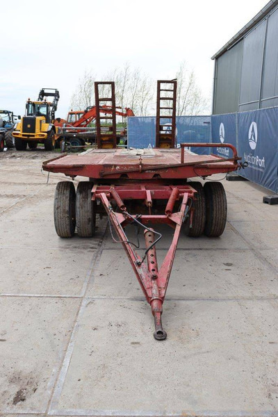 TI30780 - Low loader semi-trailer: picture 5 TI30780 - Low loader semi-trailer: picture 5