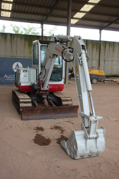 Crawler excavator Takeuchi TB150C: picture 6