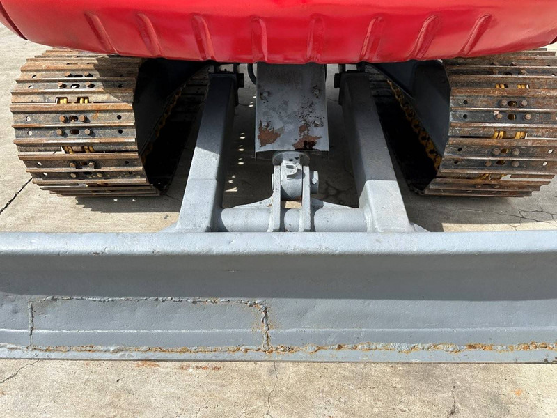 Crawler excavator Takeuchi TB150C: picture 14